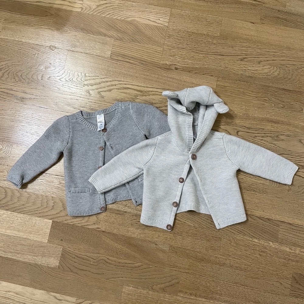 Simple Joys by Carter’s two pack sweater set
